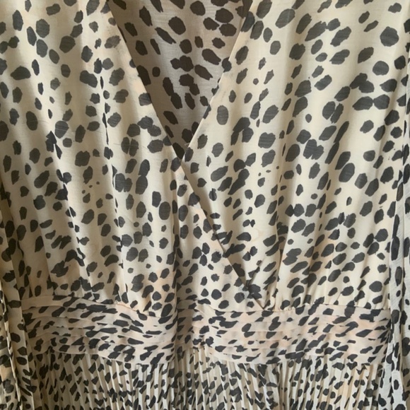 Cheetah print dress from H&M - Picture 3 of 7